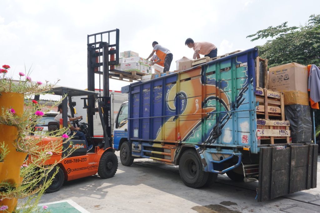Jasa Pengiriman Mobil