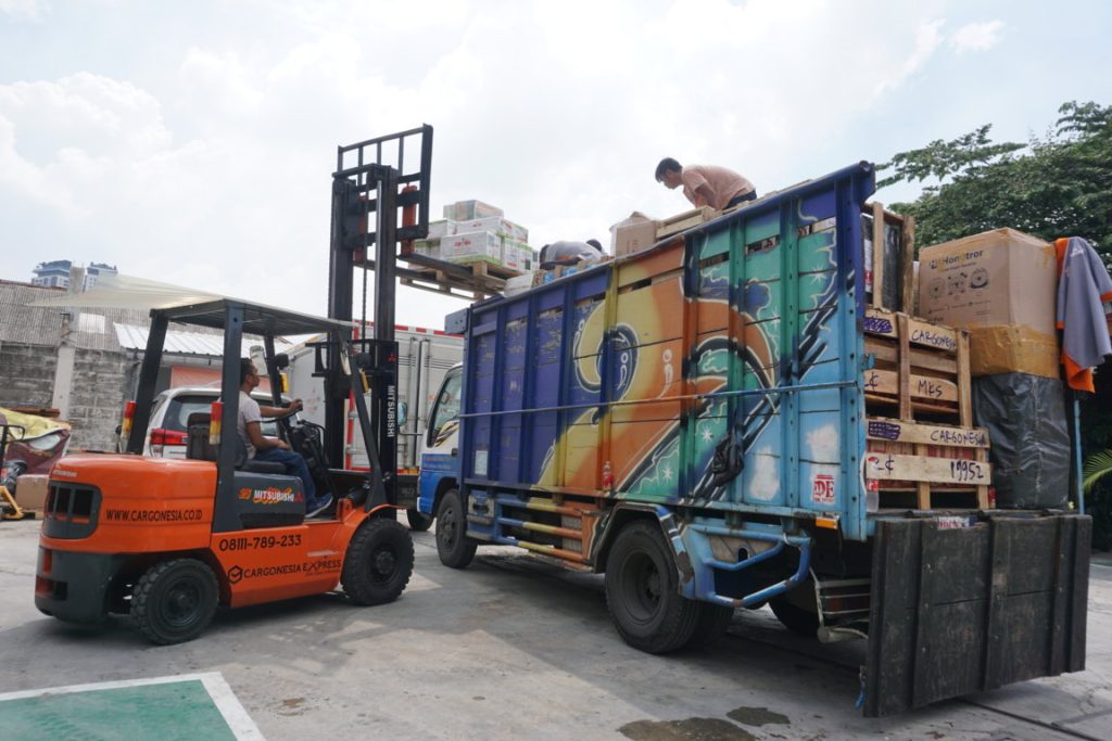 Jasa Pengiriman Motor