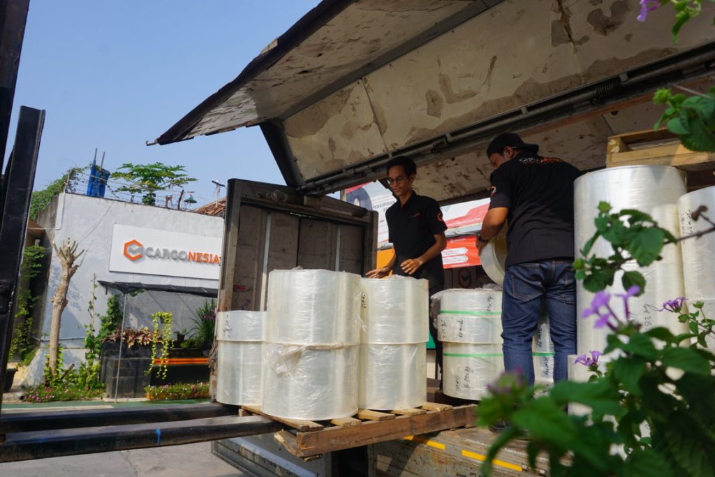 Jasa Pengiriman Mobil