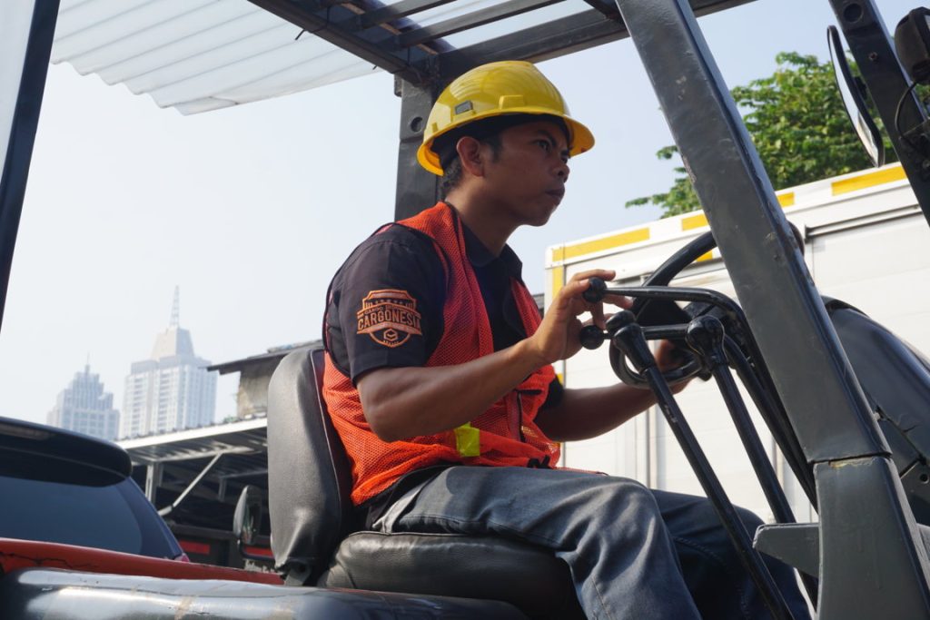 Jasa Pengiriman Mobil