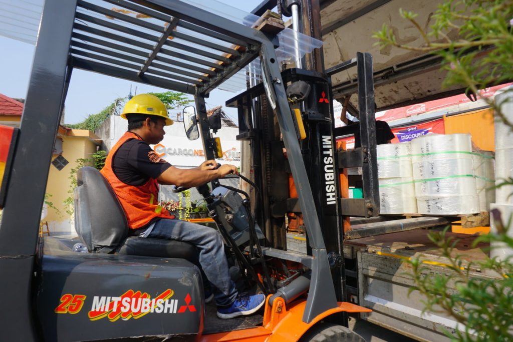 Jasa Pengiriman Mobil