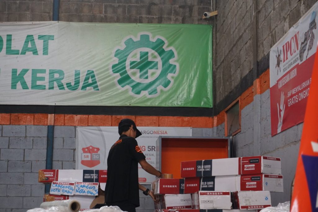 Jasa Cargo Laut