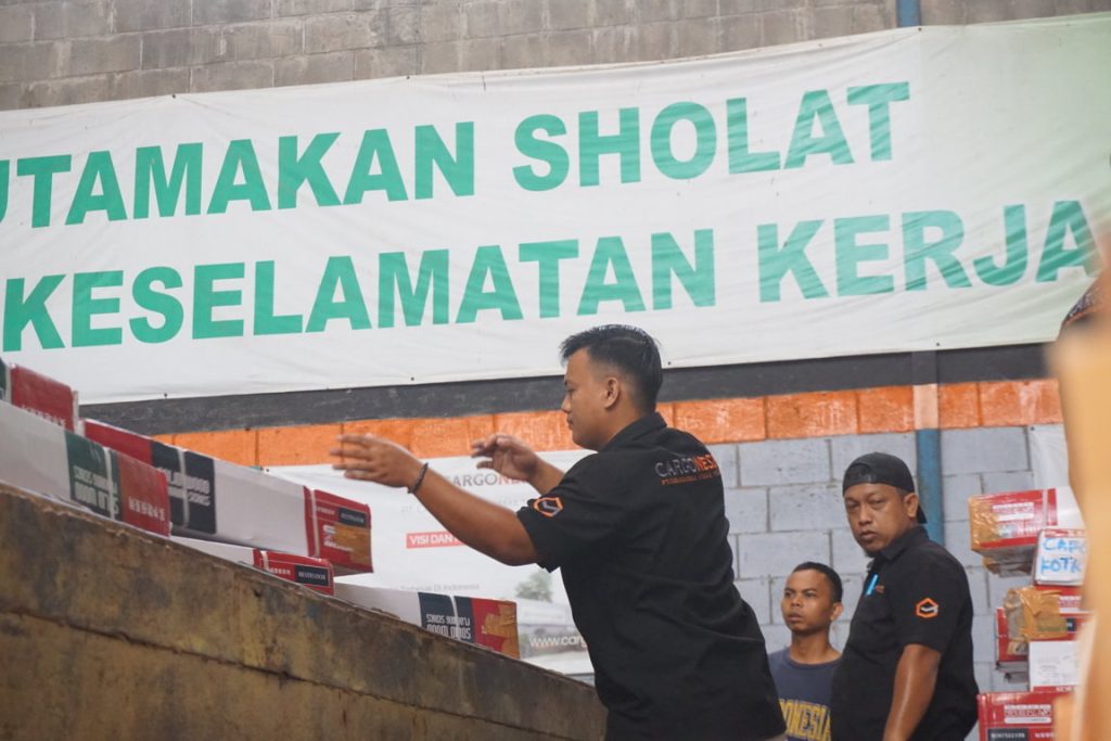 Jasa Cargo Laut