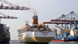 Dobonsolo Cargo Pelni Jakarta Ambon