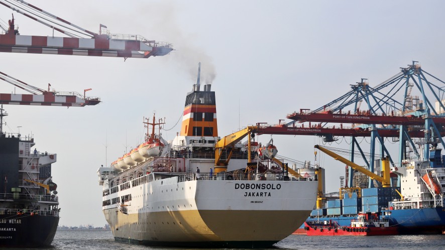 Dobonsolo Cargo Pelni Jakarta Ambon