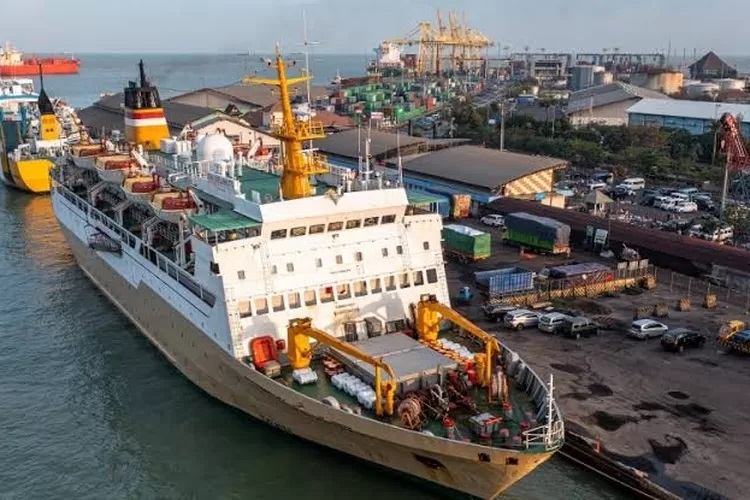 Jasa Ekspedisi Cargo Jakarta Masohi Via Kapal Pelni